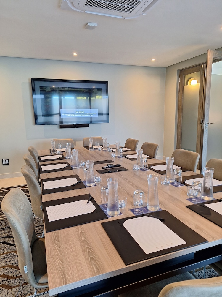 town lodge bellville