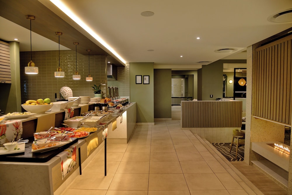 town lodge bellville