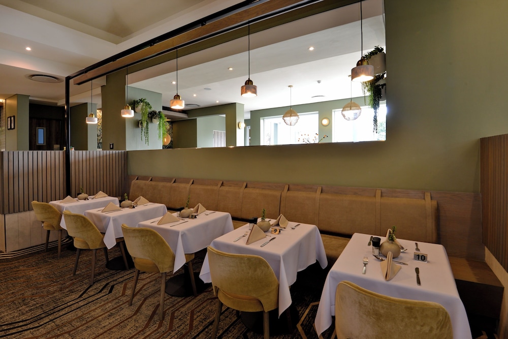 town lodge bellville