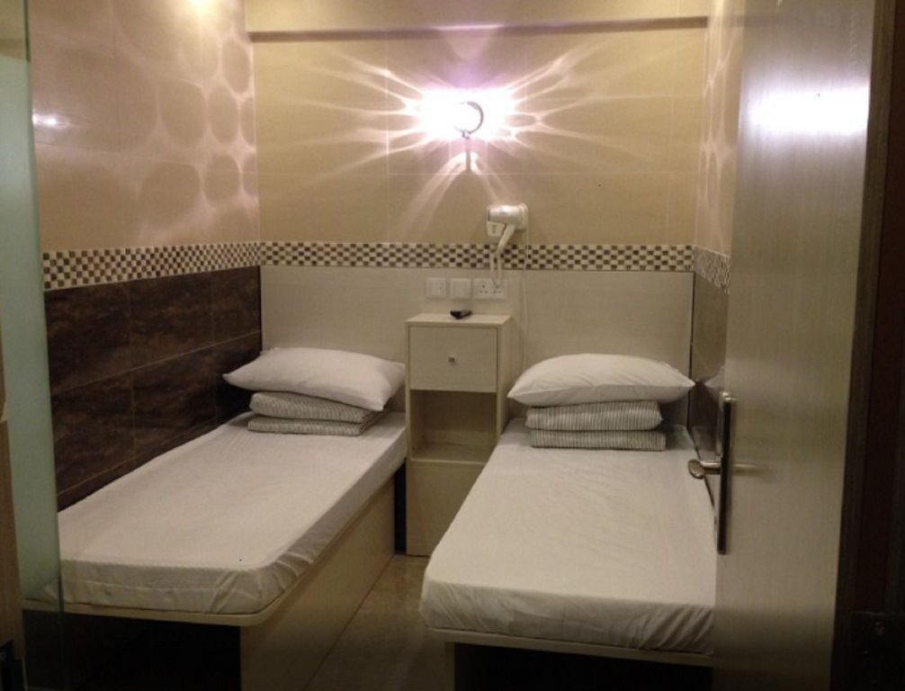 usa hostel
