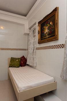 lily garden guest house
