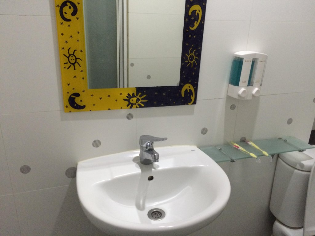 mei lam guest house