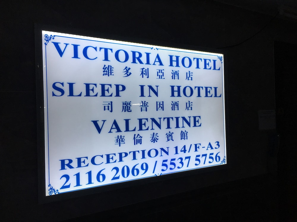 victor hotel