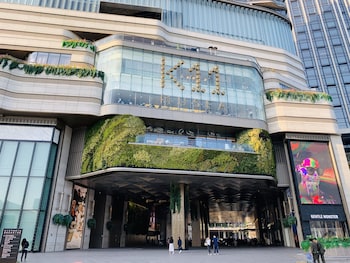 victor hotel