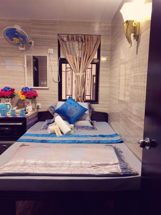 day and night hotel hostel