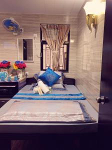 day and night hotel hostel