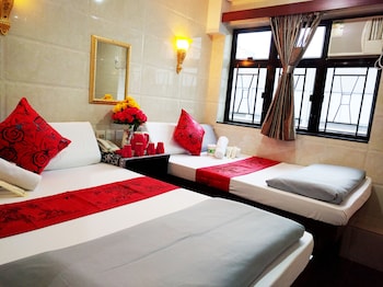 dhillon hotel hostel