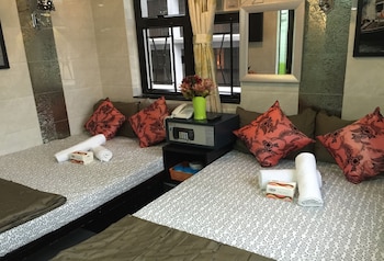 skycity hostel