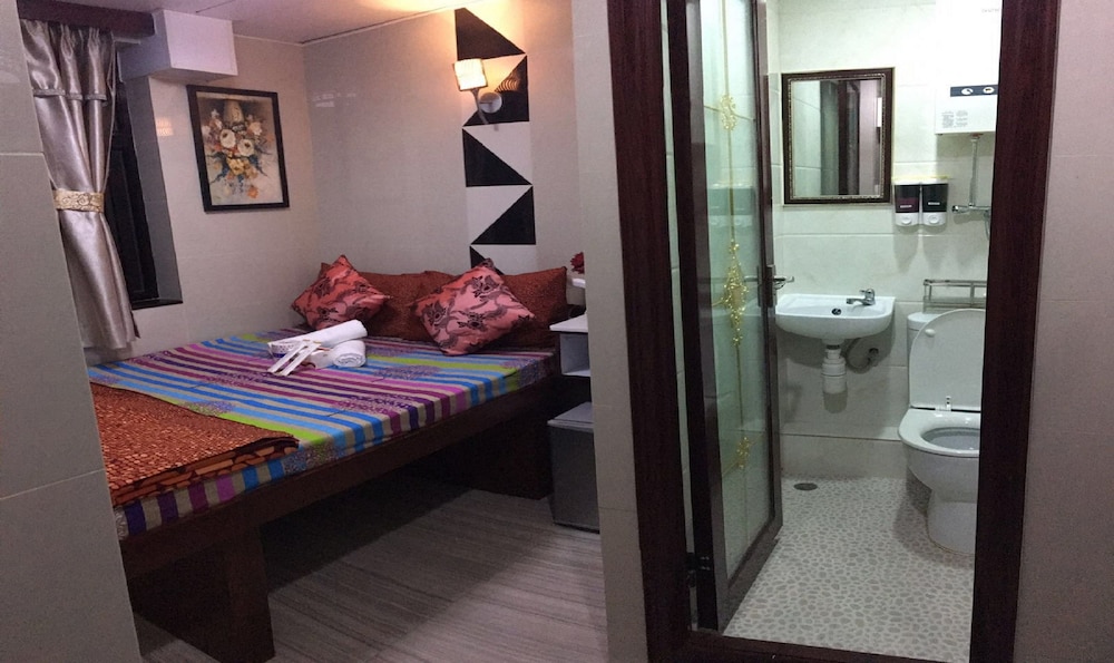 skycity hostel