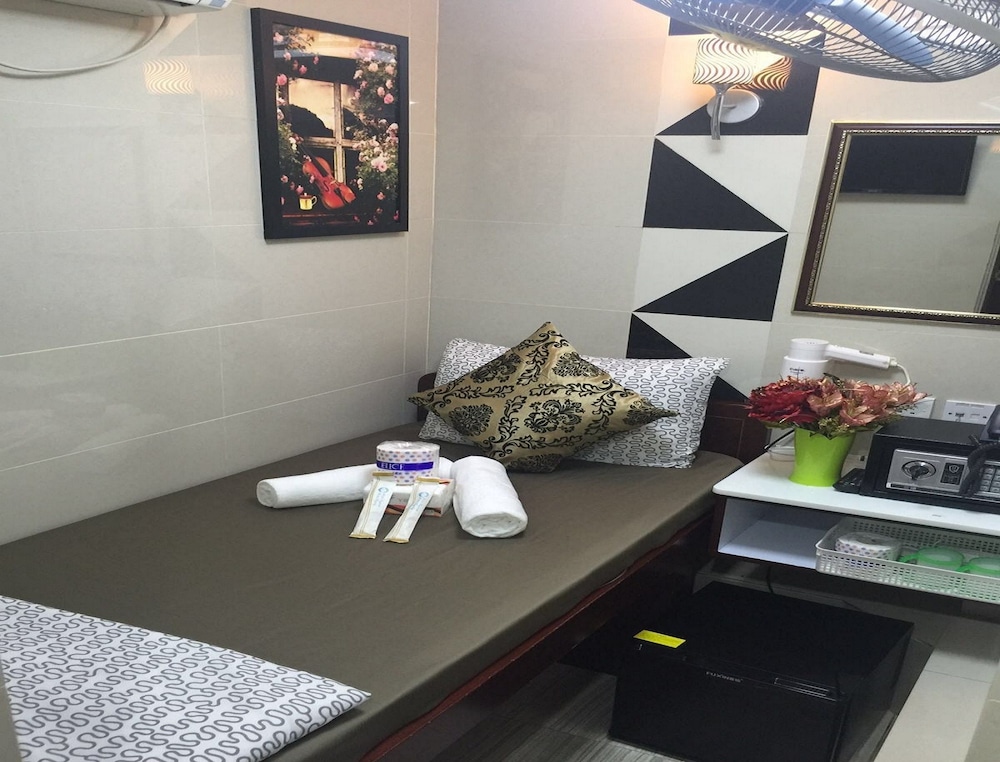 skycity hostel