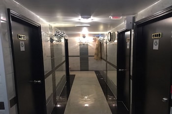 skycity hostel