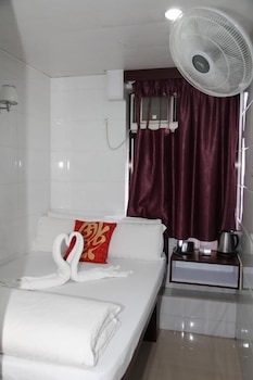 leisure hostel
