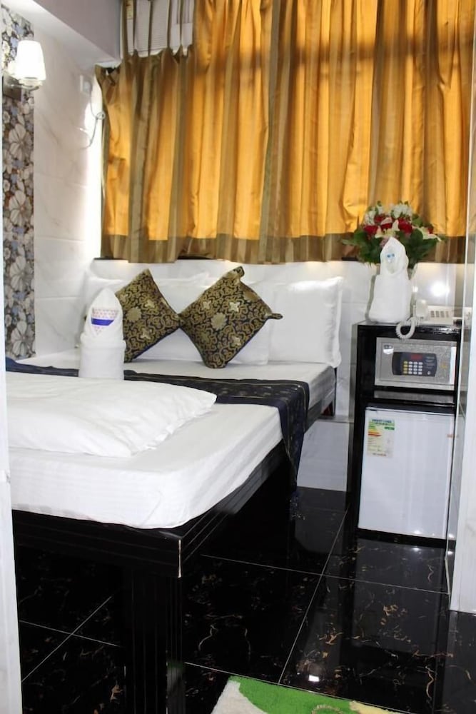 leisure hostel