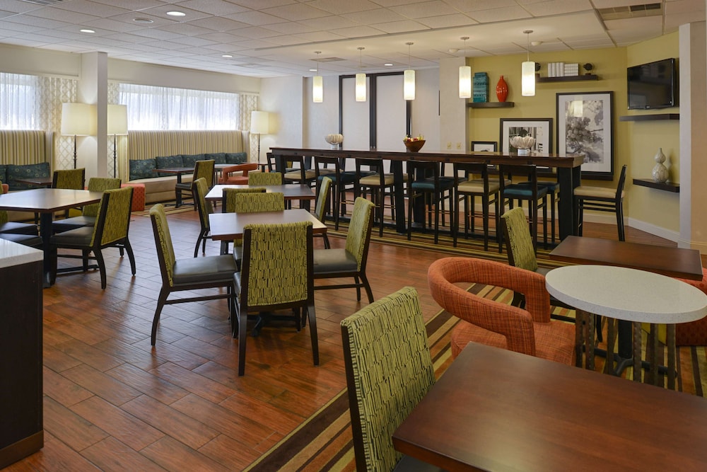 hampton inn carbondale