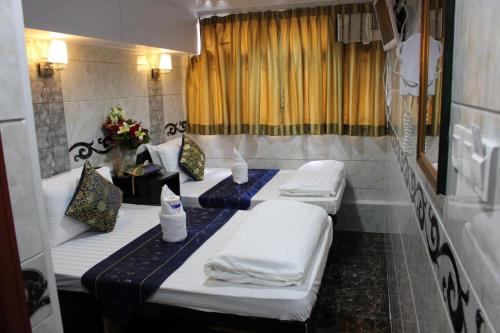 shangri la guest house
