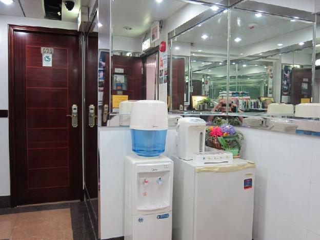 super 7 hostel