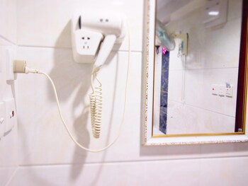 travellers hostel