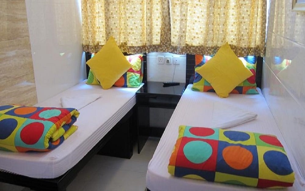 travellers hostel