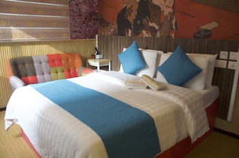 whole sunshine international hotel