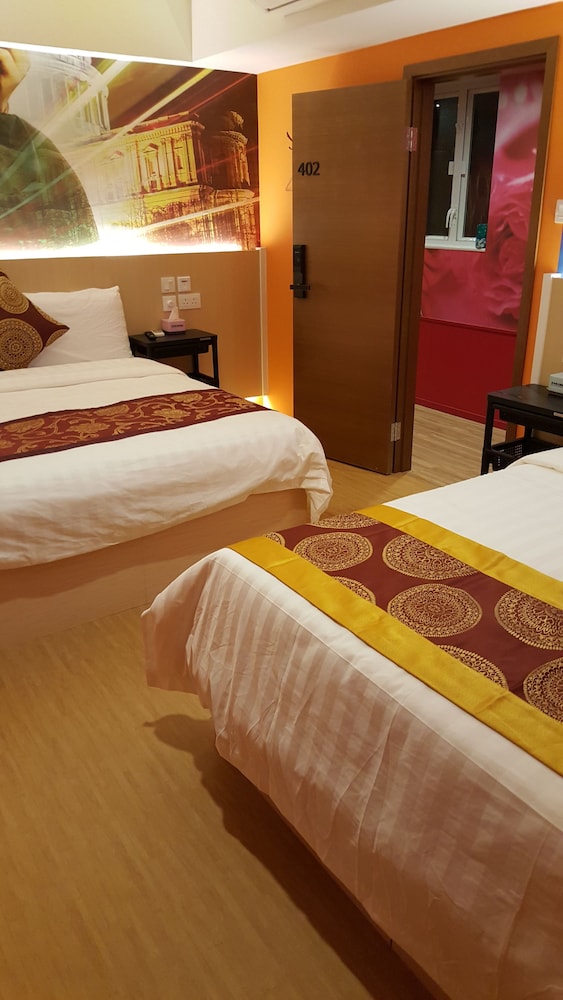 whole sunshine international hotel