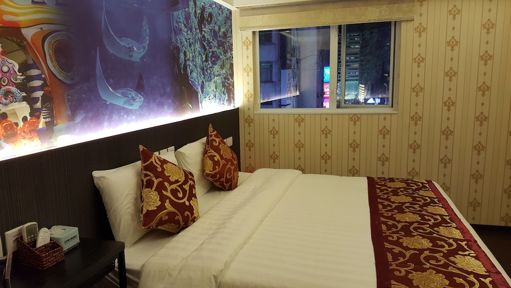 whole sunshine international hotel