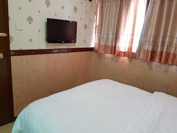 hong kong astronauts hotel