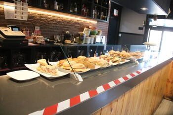 hostal burgales