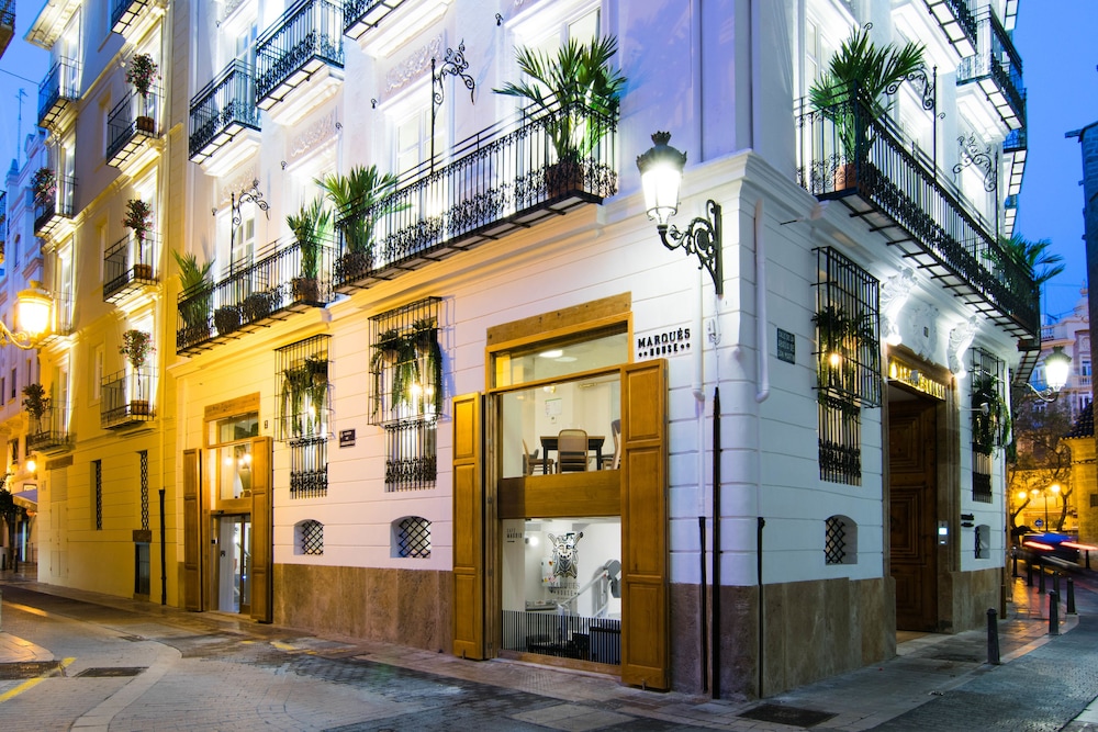 hotel marques house