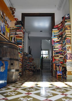 ratones de biblioteca hostel