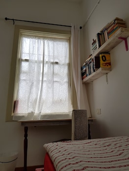 ratones de biblioteca hostel