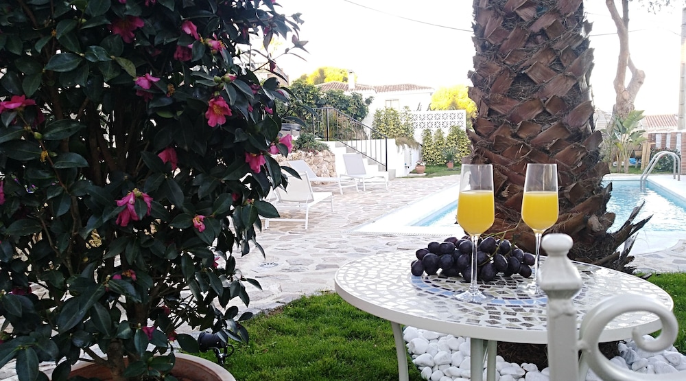 boutique x pueblo benalmadena