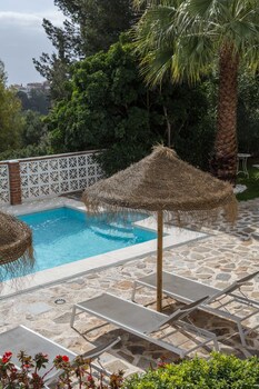 boutique x pueblo benalmadena