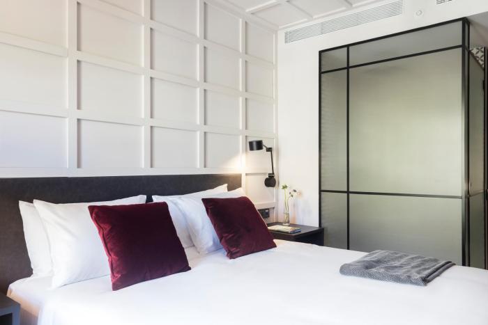 yurbban ramblas boutique hotel