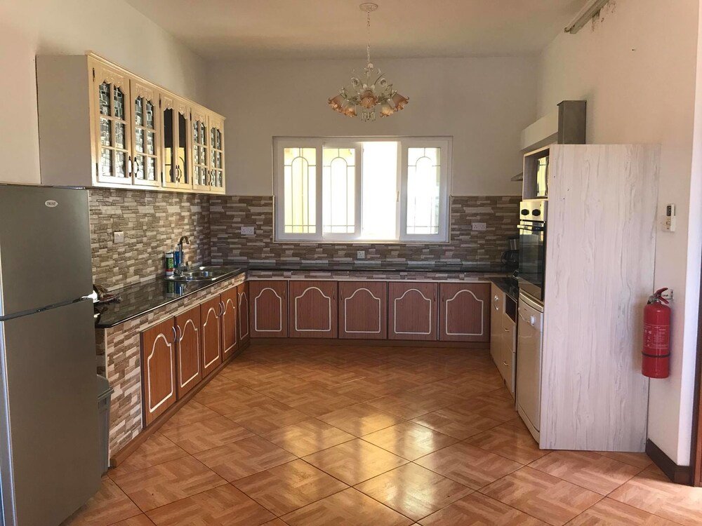villa sarbel