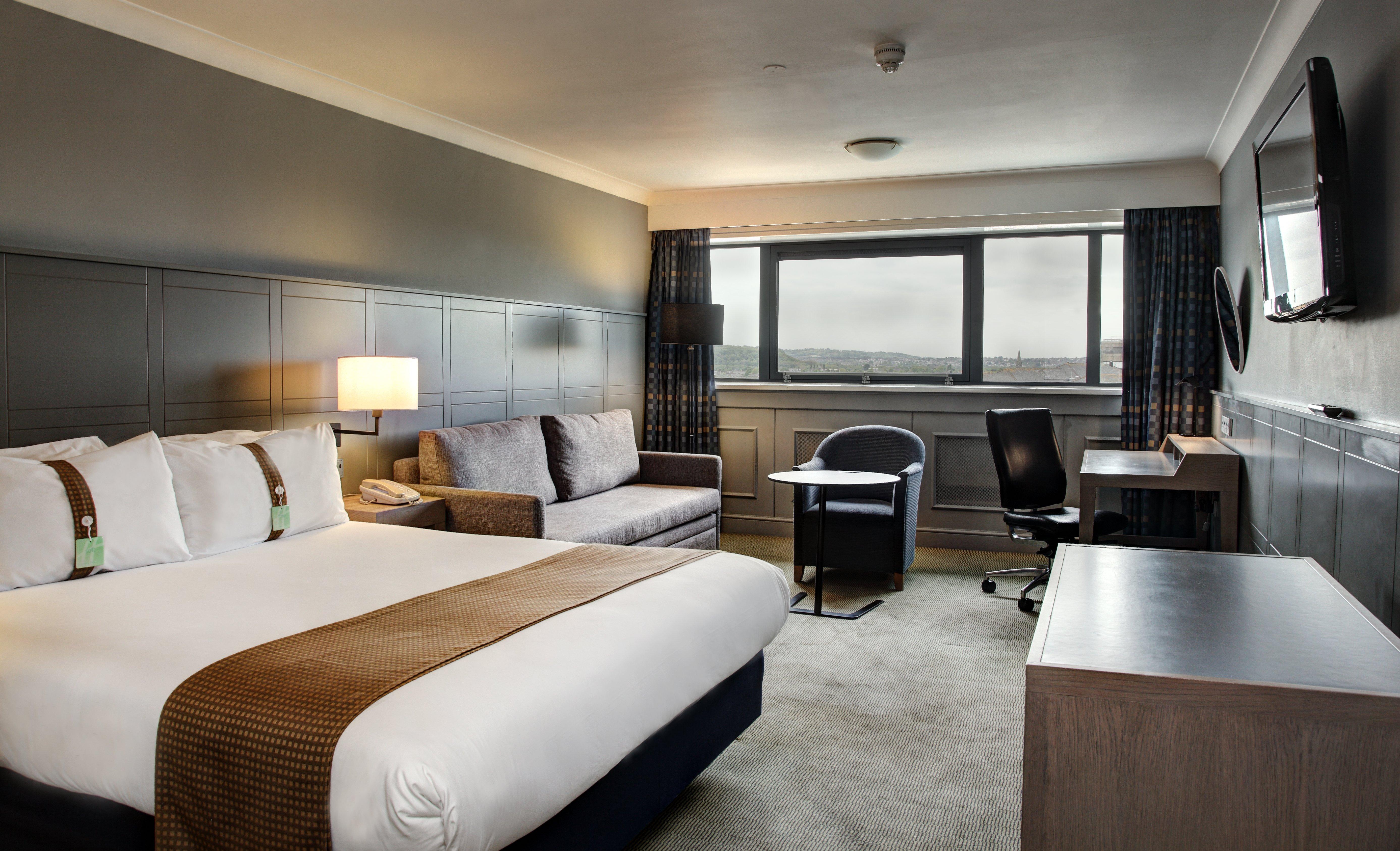 holiday inn cardiff city centre by ihg