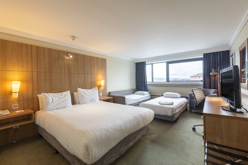 holiday inn cardiff city centre by ihg