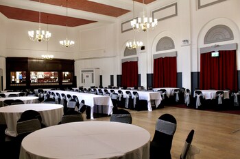 the station hotel and banqueting