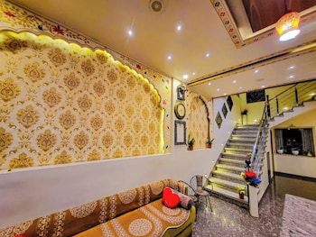 hotel paradise inn