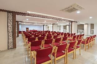 the silvertips kothamangalam ayurvedic resort and convention centre