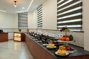 the silvertips kothamangalam ayurvedic resort and convention centre