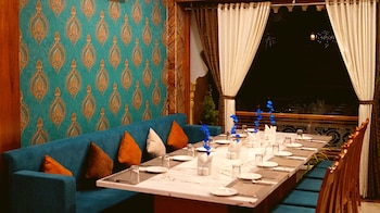 Spring Sky Udaipur By Shrigo Hotels,Chandresh Vihar,3 star