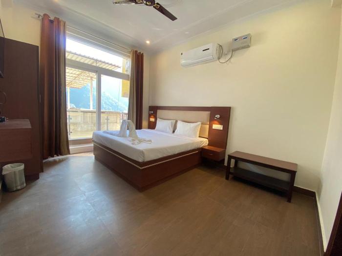 the shivaay delight inn