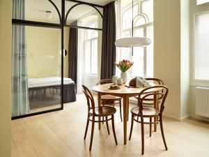 aperon apartment hotel