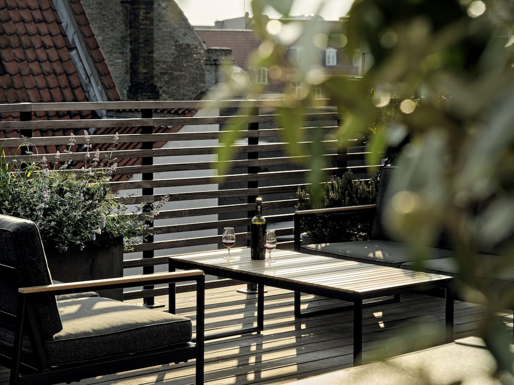 aperon apartment hotel