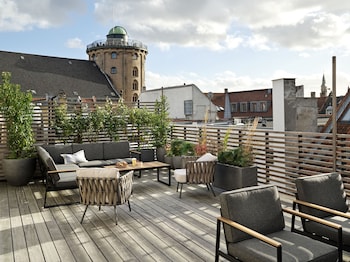 aperon apartment hotel