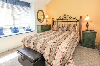 brown bears den condo