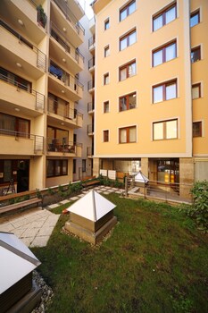 opera residence