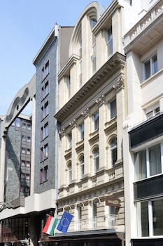 promenade city hotel