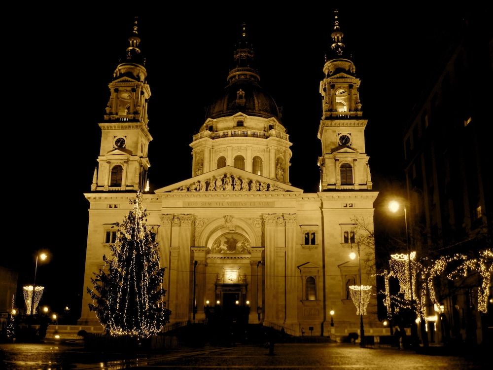 hotel benczur