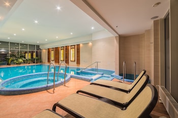 lions garden hotel